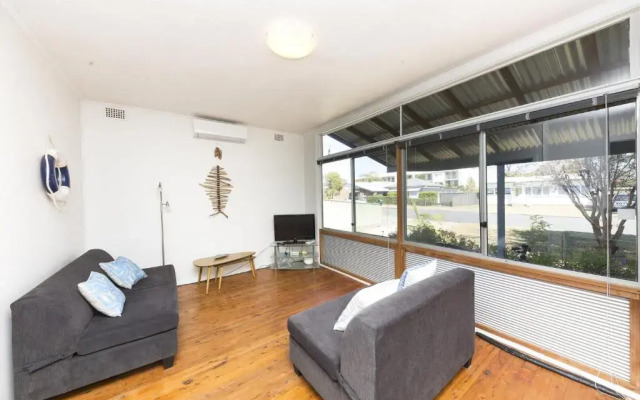 Douglas Cottage Forster