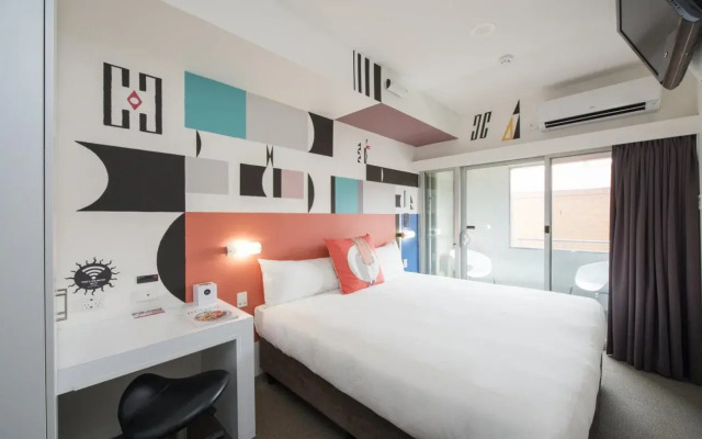 Majestic Minima Hotel