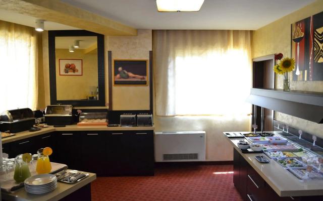 Inter Business Bucharest Hotel
