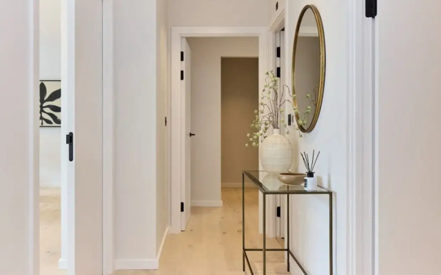 The Brondesbury Place - Bright 2bdr Flat With Balcony Parking