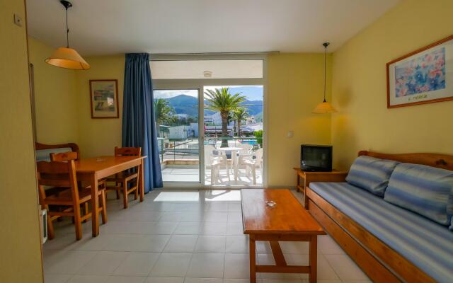 Rescator Resort 322 in Roses