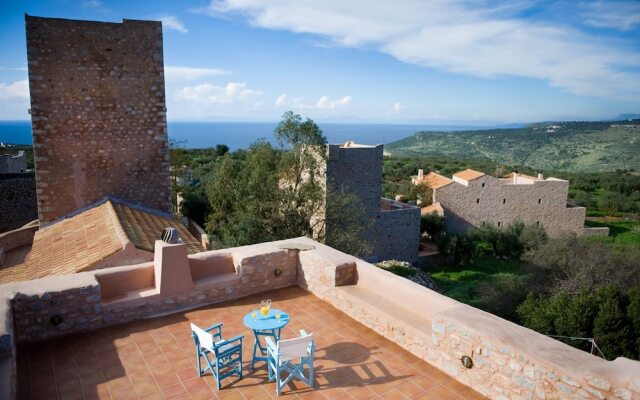 Arapakis Historic Castle