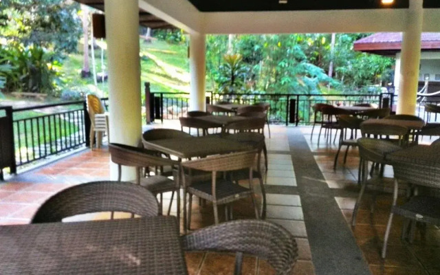 Camp Alfredo Adventure Resort