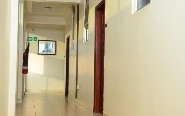 Makerere Star Hotel