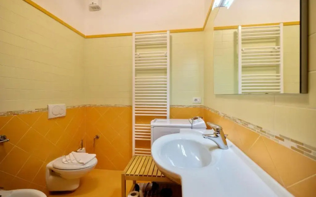 ApartmentsGarda - Canevini Residence