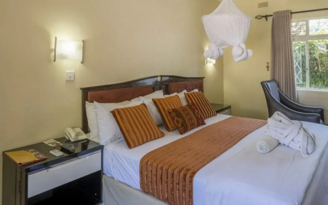 Kadoma Hotel And Conference Center