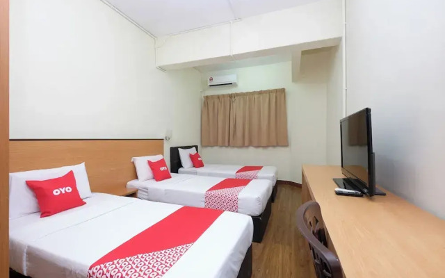 OYO 1105 Hotel 75