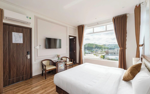 Pine View Hotel Dalat