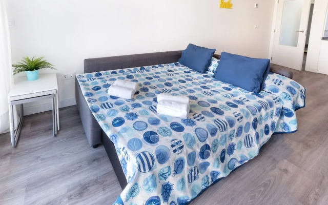 Happy in Oliva With 1 Bedrooms and 1 Bathrooms