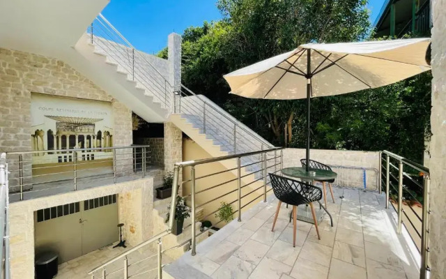 Xenios Suites