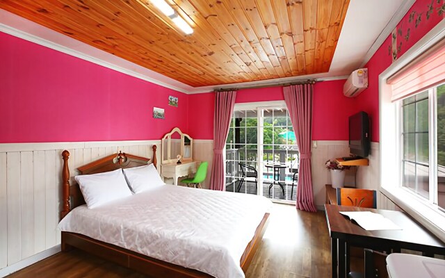 Gapyeong Blue Skylight Pension