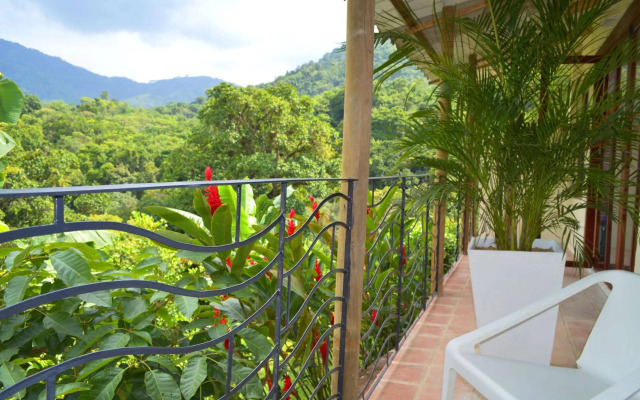 Sweet Harmony Hotel Boutique by Xarm Hotels