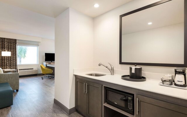 Hampton Inn & Suites Miami Wynwood Design District