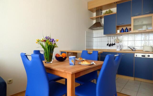 Apartment X