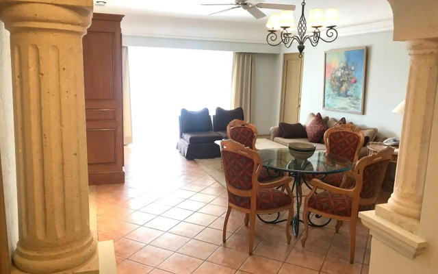 Grand Isla Navidad Golf & Spa Resort with Marina