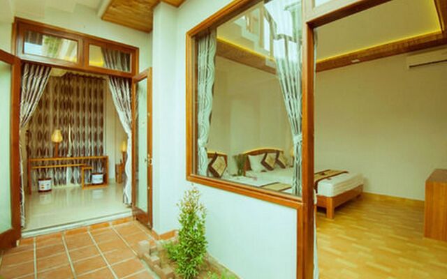 Riverside Plum Garden Homestay