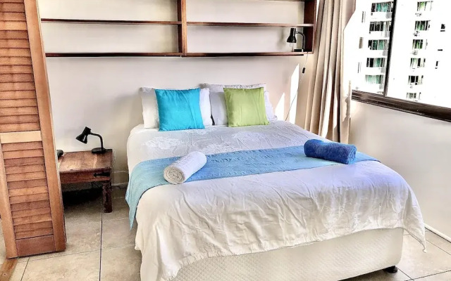 Cairns Apartment Esplanade Ocean Views
