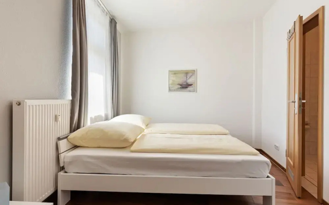 Modern Apartment in Ostseebad Kühlungsborn Near Seabeach