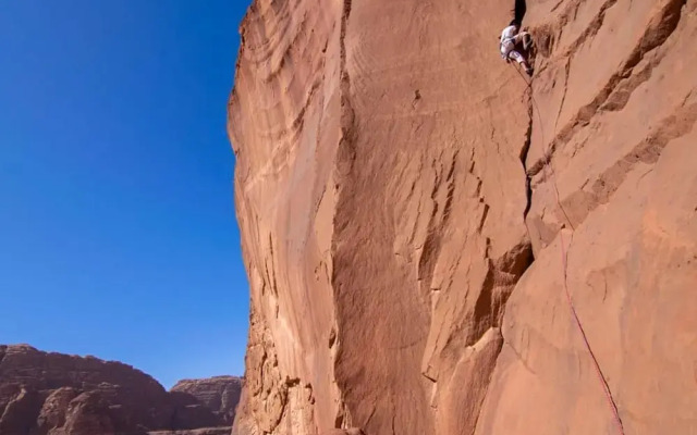 Wadi Rum Hikers & Jeep tours