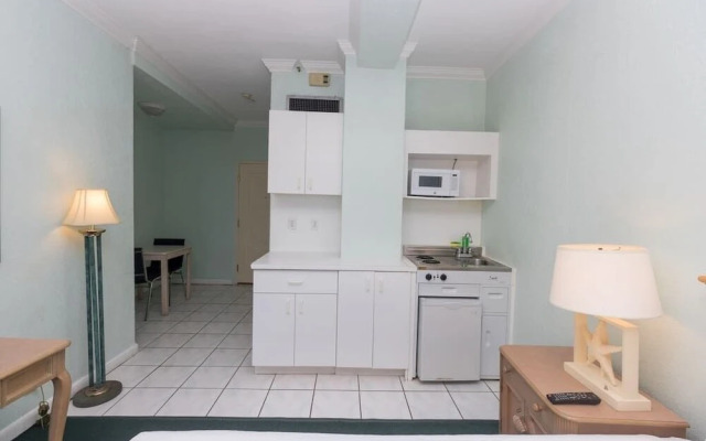 603 Studio Hollywood Beach