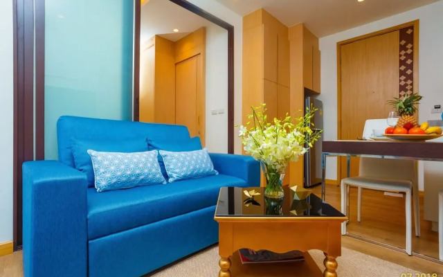 Aristo 2 Beach Front - by Holy Cow 213