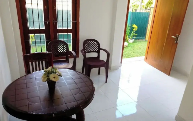 Tropical Suites