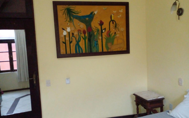 Solar do Carmo Suites & Apartments