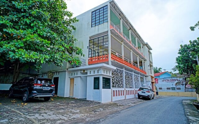 OYO 90979 Ryfana Residence Syariah