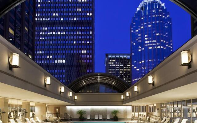 Sheraton Boston, a Marriott Hotel
