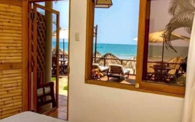 Los Corales