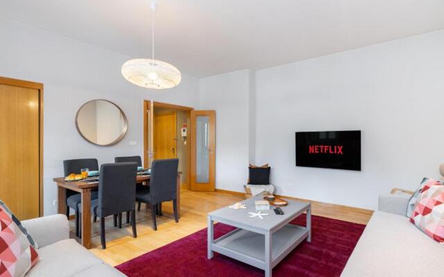 WHome Ajuda 31 Premium w/ Elevator & Parking