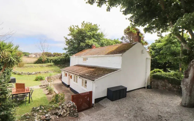 Myrtle Cottage