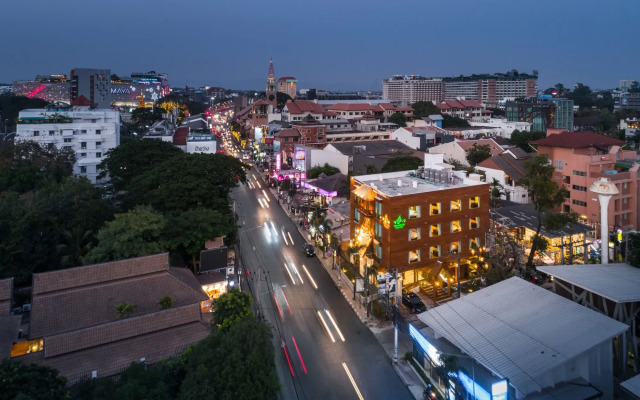 Peak Nimman Prestige Hotel