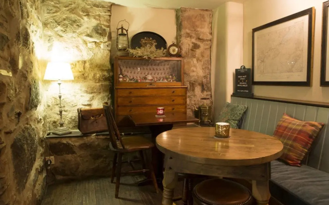 Prince Llewelyn Hotel