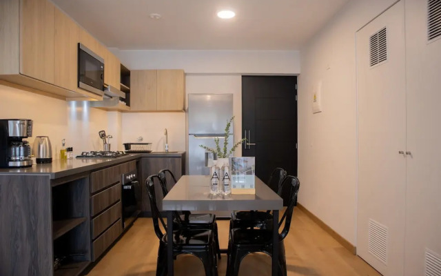 w Elegant 2BR w/ Great Balcony in Miraflores