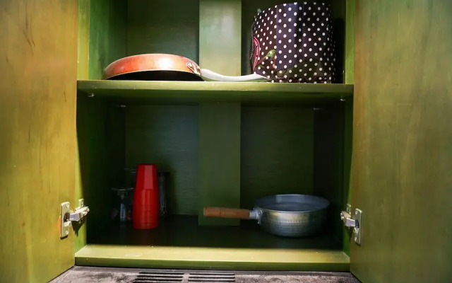 Cozy Studio Apartment at Cosmo Terrace