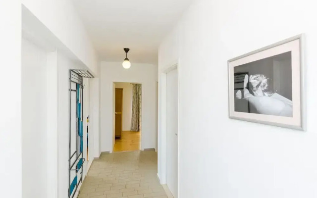 Apartment Konak - Two Bedroom Apartment With Balcony and Sea View