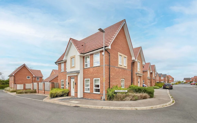 Host Stay Orient House