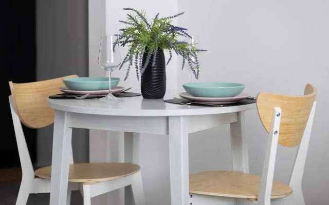 A Unique Studio for 4 by Renters