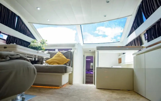 Hakuna Matata - Living a perfect life, Yacht Pershing 52
