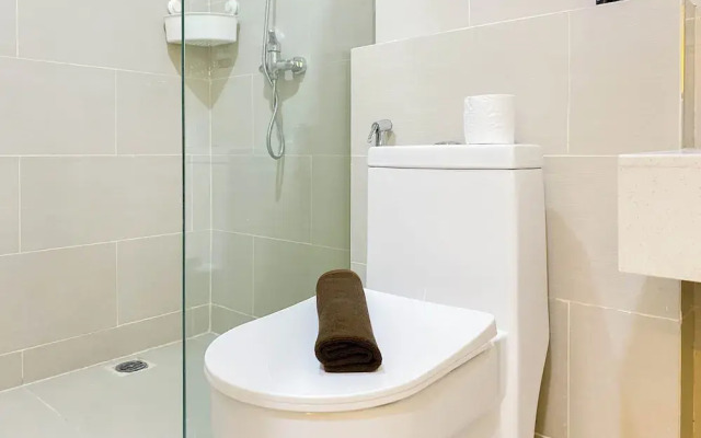 Good And Cozy Stay Studio Daan Mogot City Apartment