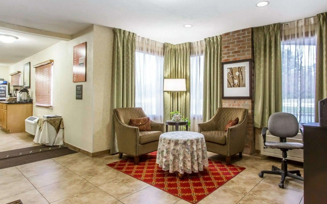 Quality Inn Macomb near University Area