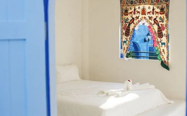 Frida Friday Boutique Hotel