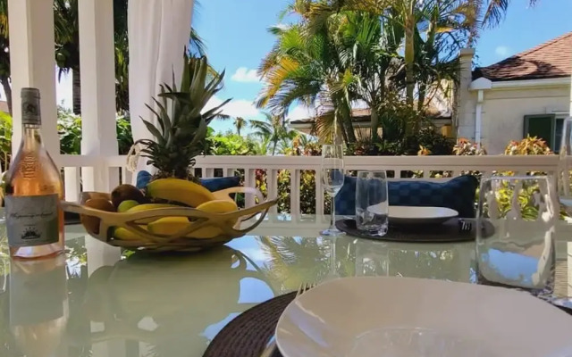 Villa Vuemont - Peaceful 3 Bedroom Villa With Pool