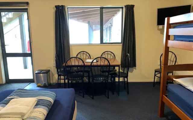 Haast River Motels & Holiday Park