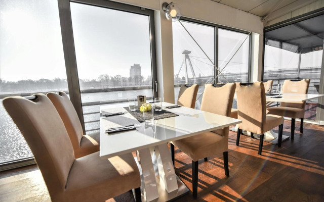 Botel Gracia