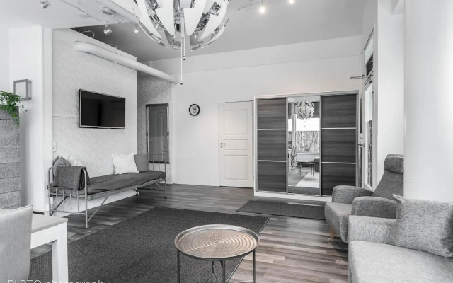 Hungerborg City Home