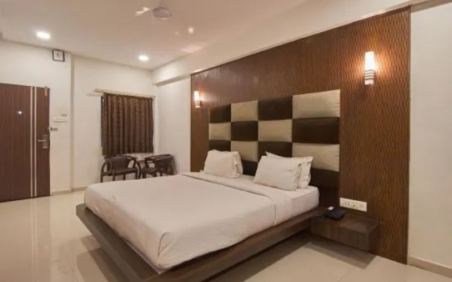 Banyan Paradise Resort
