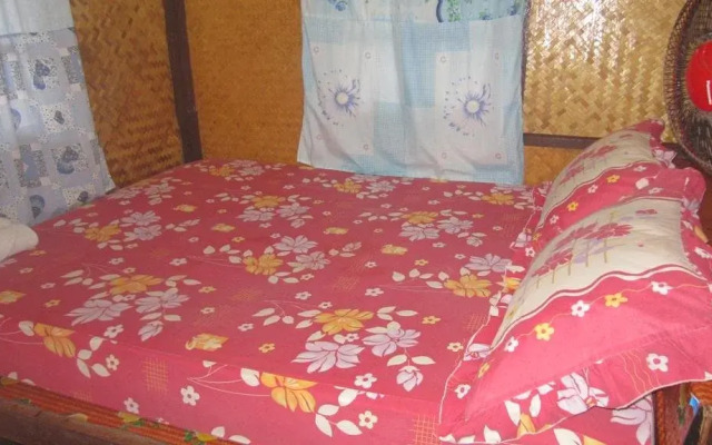 Pinks Bungalows