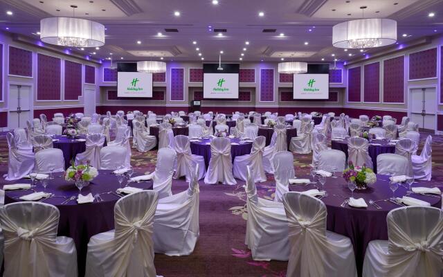 Holiday Inn Toronto - Int'l Airport by IHG